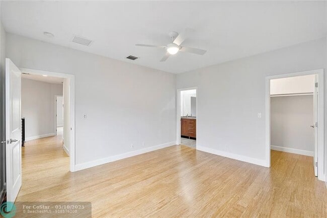 Building Photo - 825 NE 17th Way