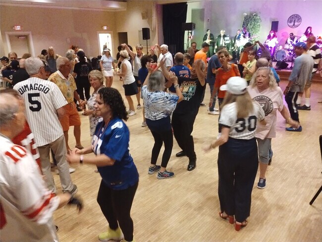 Building Photo - 2504 Antigua Terrace