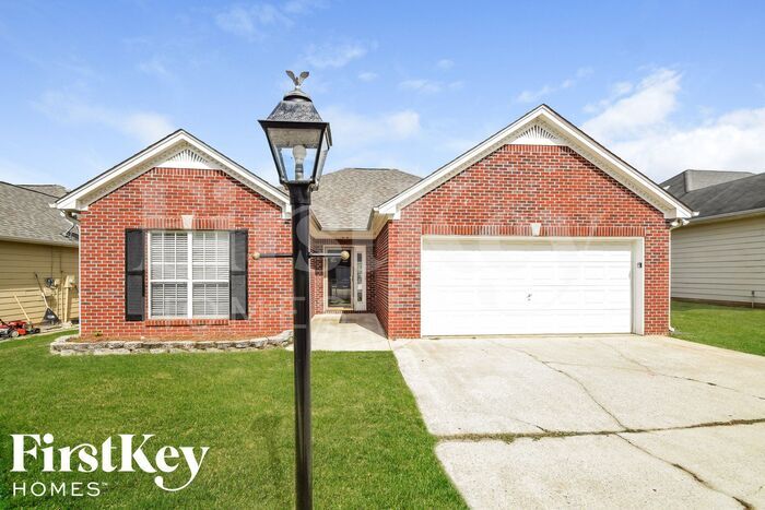 Primary Photo - 4005 Cambridge Dr