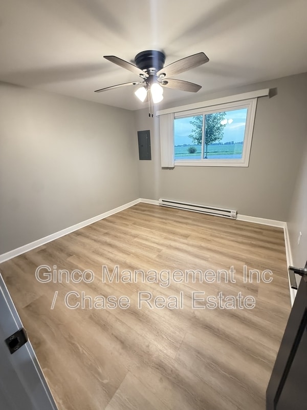Building Photo - 29837 IL-50