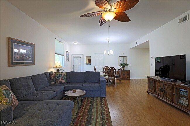 Building Photo - 15460 Bellamar Cir