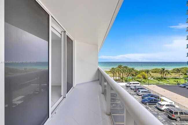 Building Photo - 9559 Collins Ave