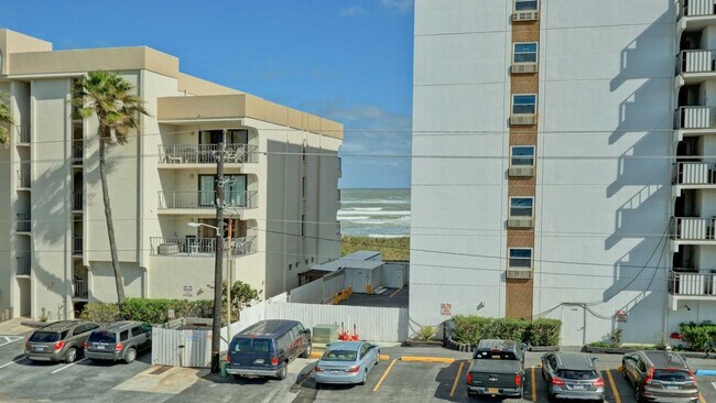 Building Photo - 129 E Morningside Dr