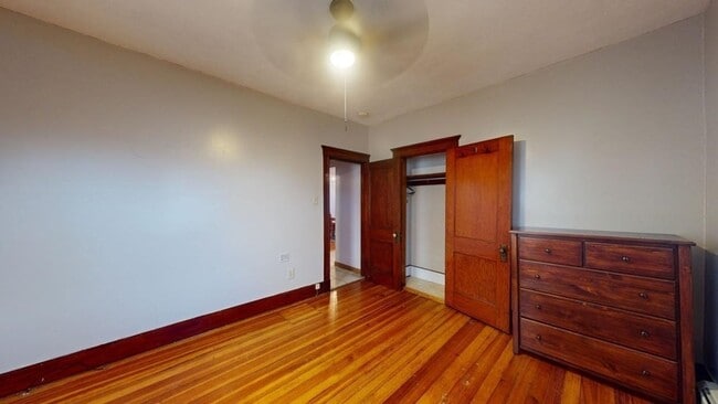 Building Photo - 139 Hillsdale Rd