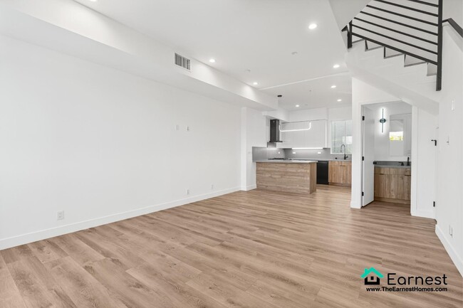 Building Photo - 3 + 3.5 Modern Mar Vista Gem with Rooftop ...