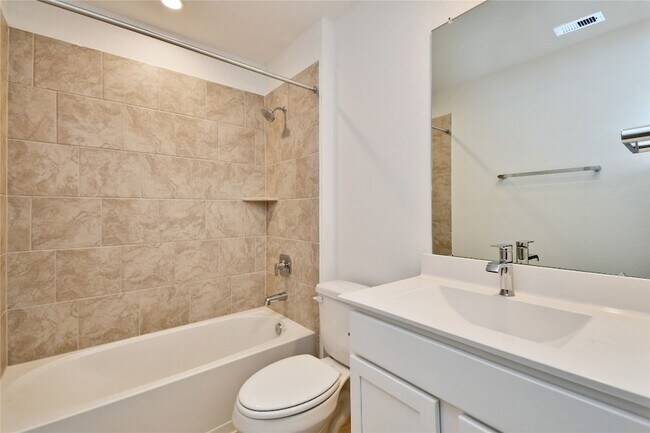 Building Photo - 30330 Reagans Rnch Dr