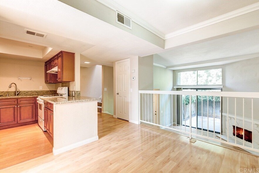 Dining Room - 380 W Wilson St