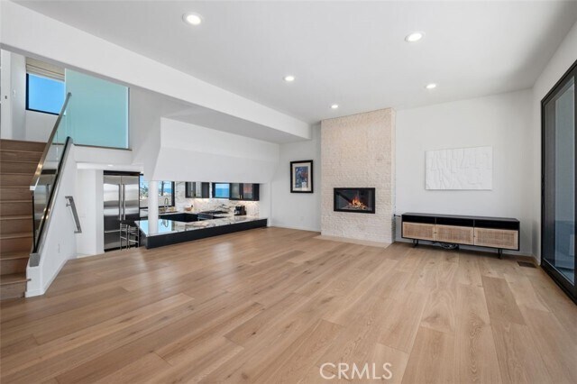 Building Photo - 31868 Circle Dr