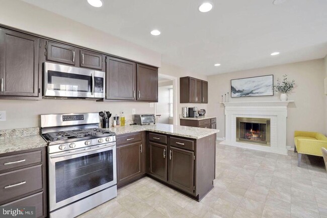 Building Photo - 46652 Clearview Terrace