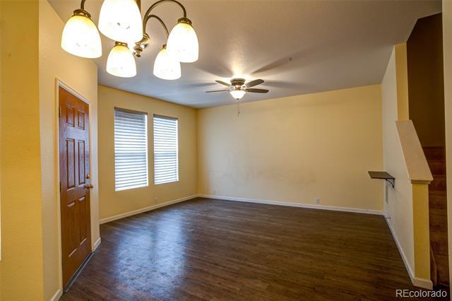 Building Photo - 6065 Ensemble Heights