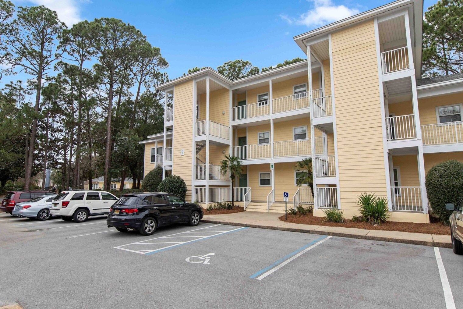 Building Photo - 200 Sandestin Ln