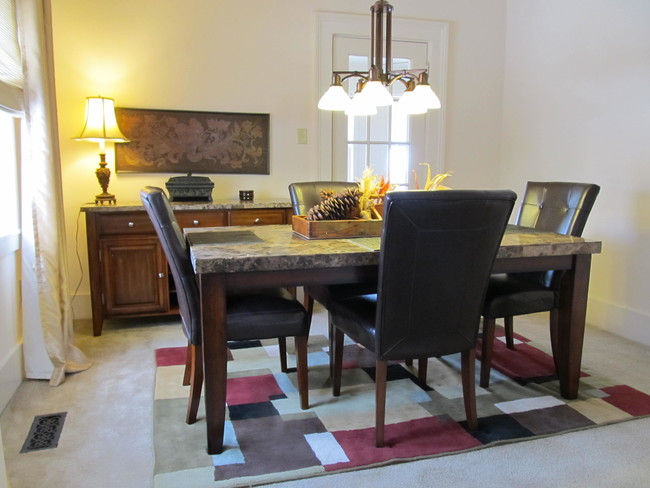 Dining Room - 326 W 2nd St