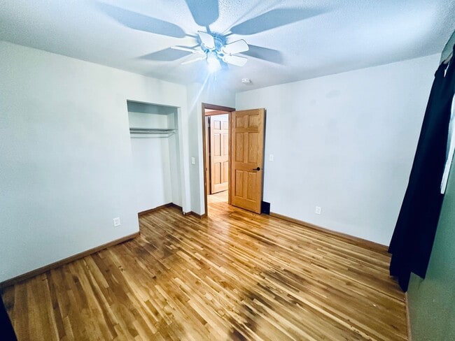 Building Photo - Gorgeous Single Family Home w/ Sundeck and Large Yard!