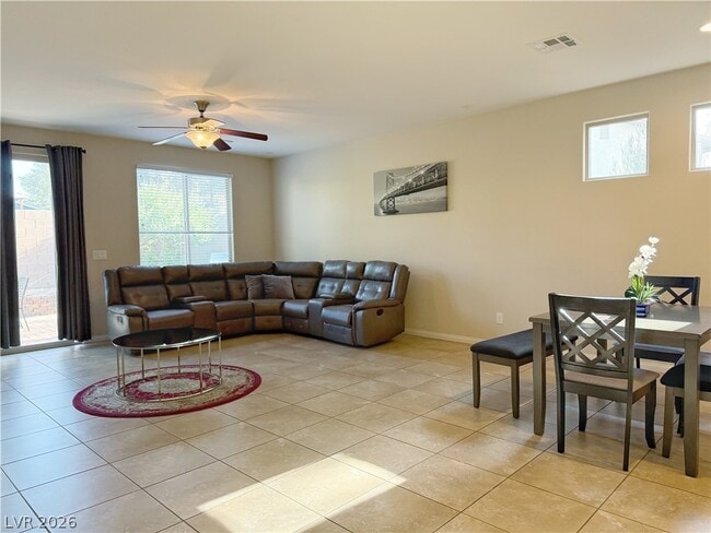 Building Photo - 3548 E Tompkins Ave