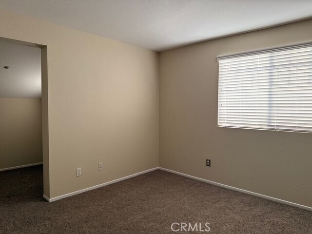Building Photo - 5553 Pheasant Dr