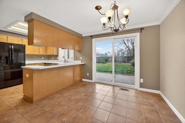 Building Photo - 1517 Westfield Way