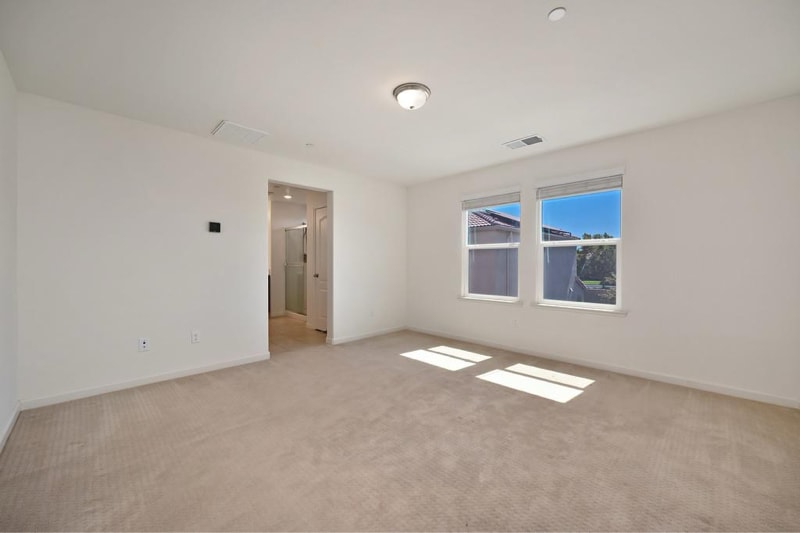 Building Photo - 4600 Ocean Ln