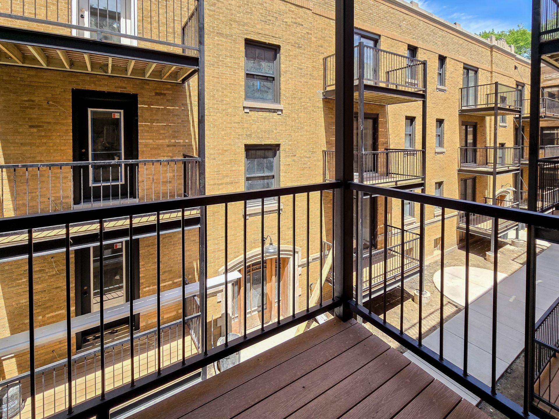 Building Photo - 2238 N Bissell St