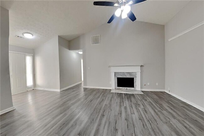 Building Photo - 926 Tilford Ct