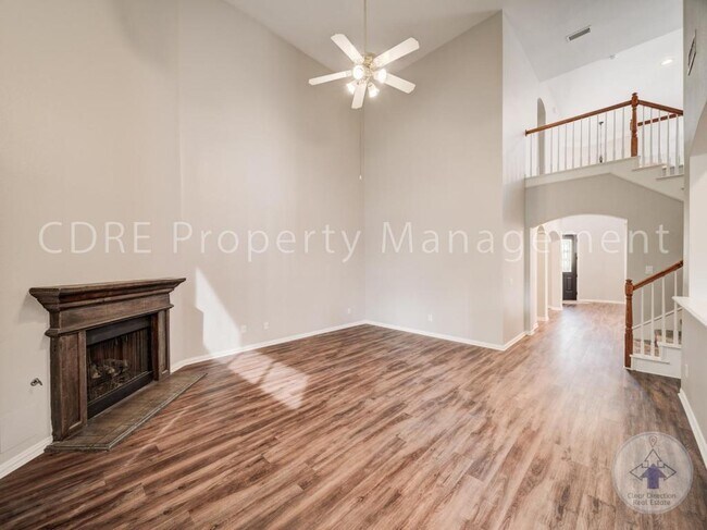 Building Photo - 520 Arcadia Dr