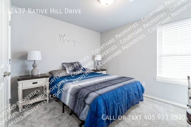 Building Photo - 12437 Native Hill Dr