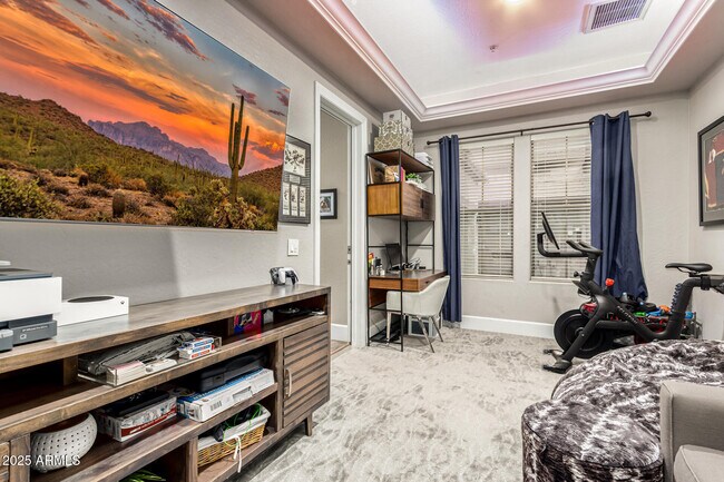 Building Photo - 9250 E Via De Vaquero Dr