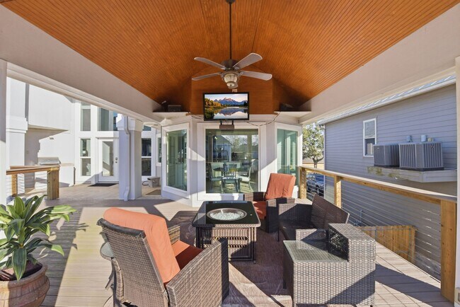 Building Photo - 71 Harbor Ln