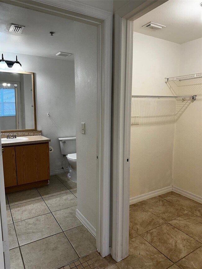 Building Photo - 3502 Windy Walk Way