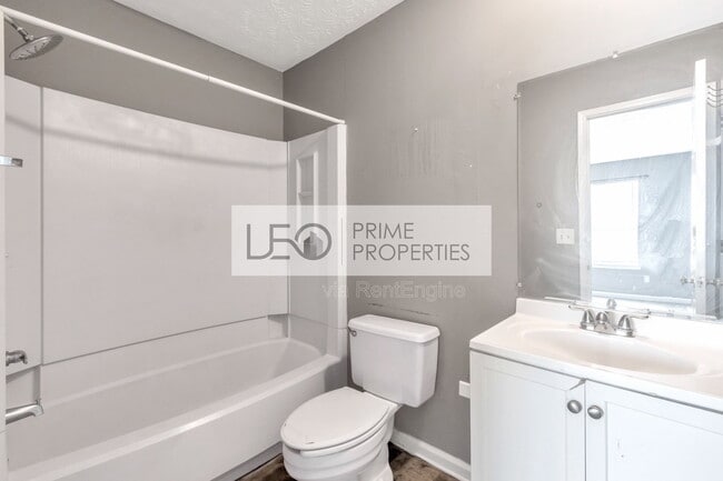 Building Photo - 5546 Clover Rise Ln