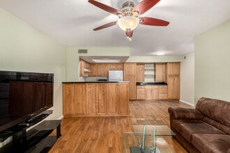 Building Photo - 3601 W Tierra Buena Ln