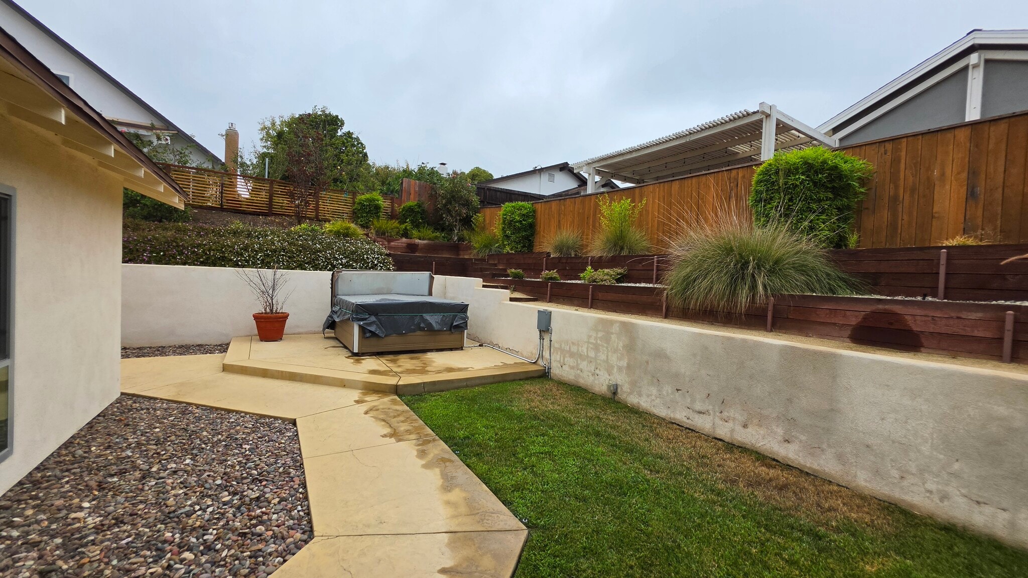 Spa - 3078 Saddleback Ct