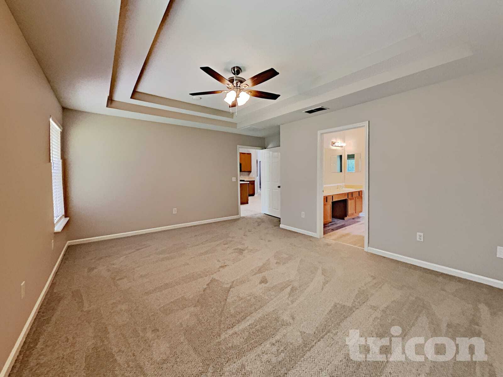 Building Photo - 10979 Apple Blossom Trail E