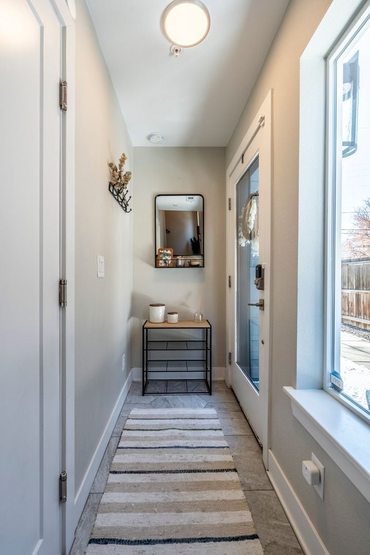 Building Photo - 2790 W 25th Ave