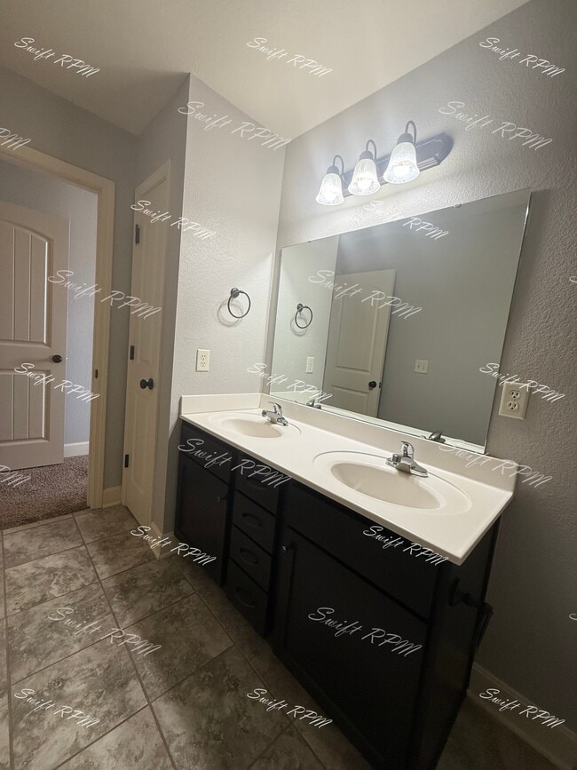 Building Photo - 2211 Burningwood