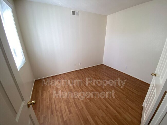 Building Photo - 32405 Corte Palacio