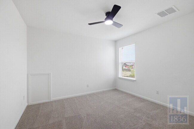 Building Photo - 12713 Brave Tenderfoot Trl