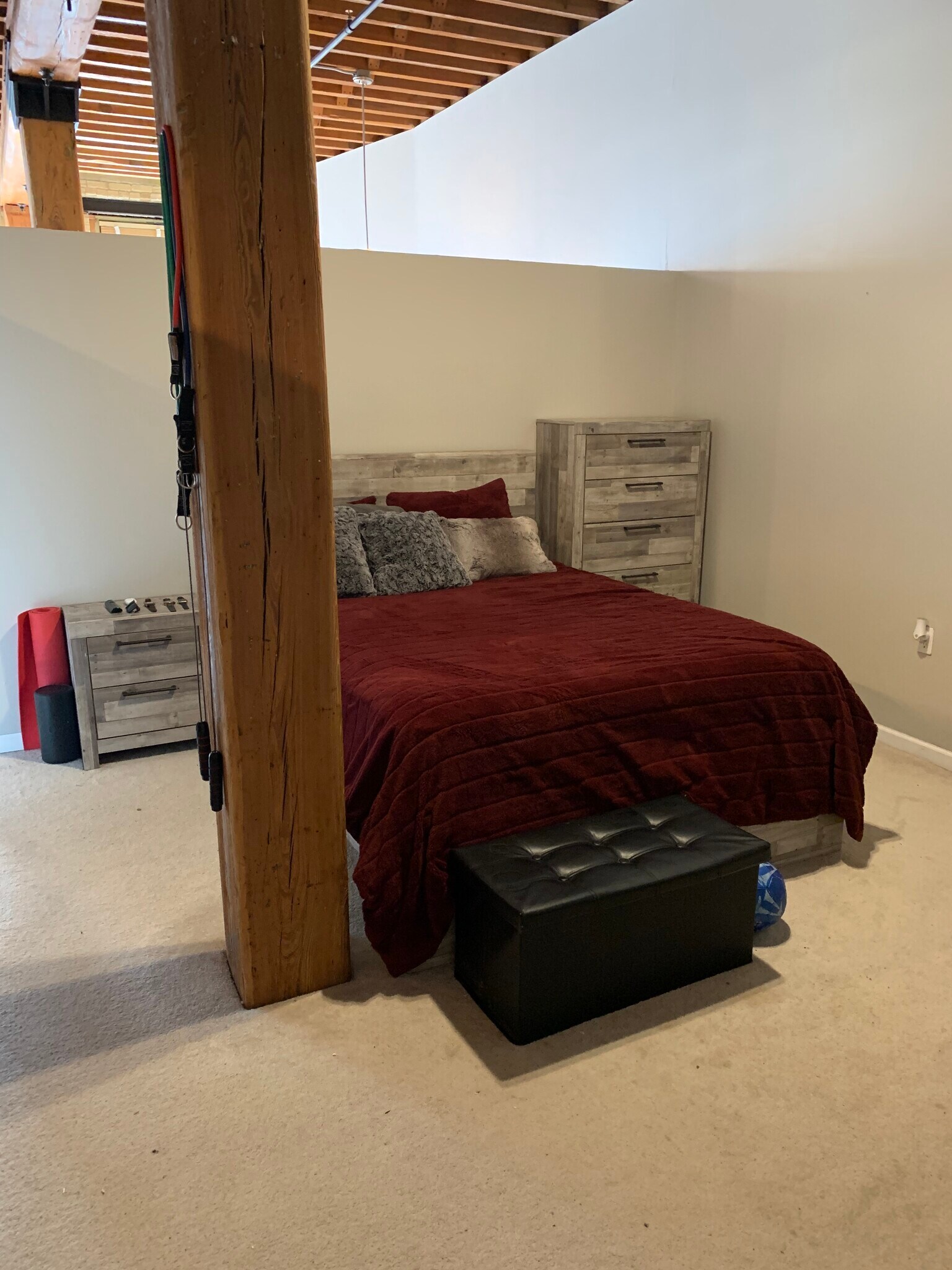 Building Photo - 141 N Water St