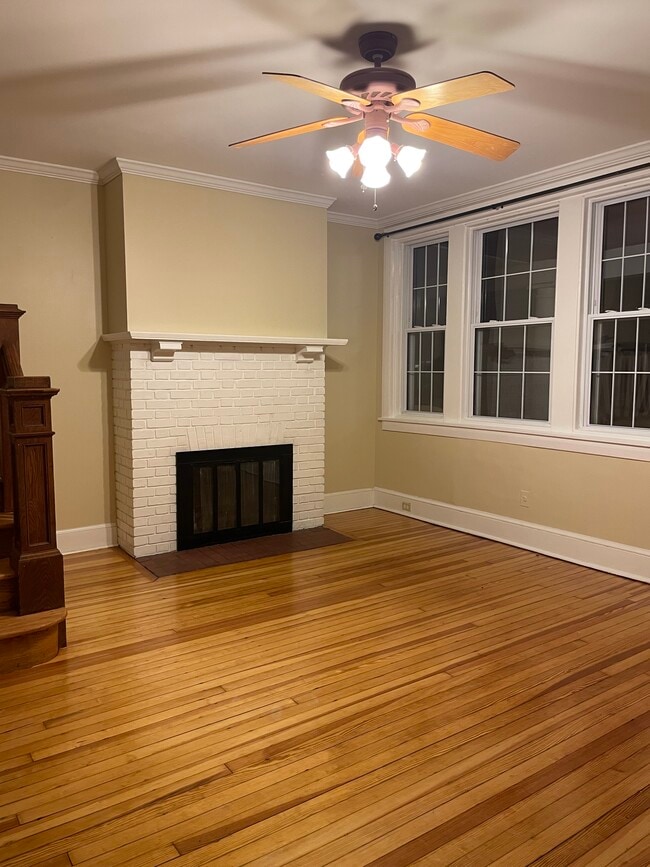 Building Photo - 1416 Riverview Ave