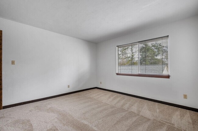 Building Photo - 3128 Blairstone Ct