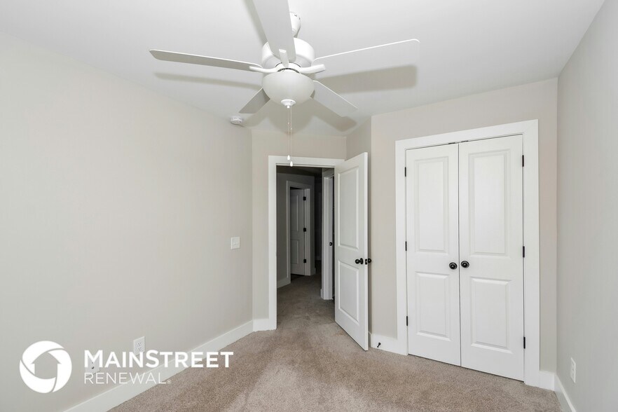 Building Photo - 134 Noble Pk Cir