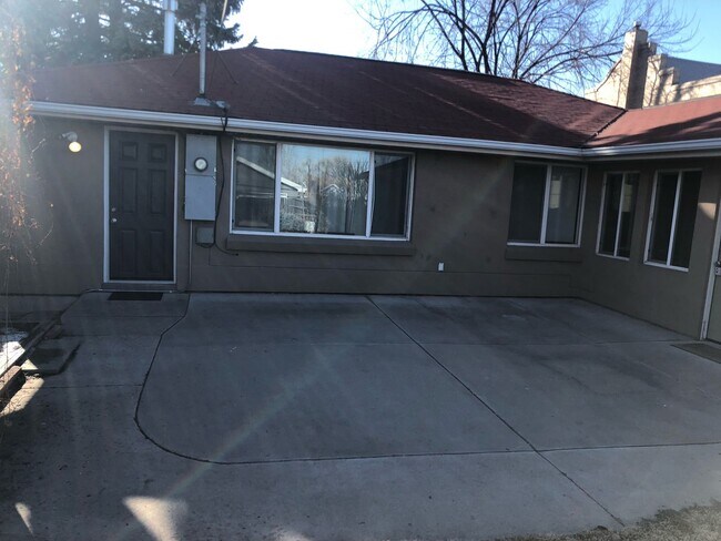 Building Photo - Denver Three Bedroom House Two Blocks From City Park