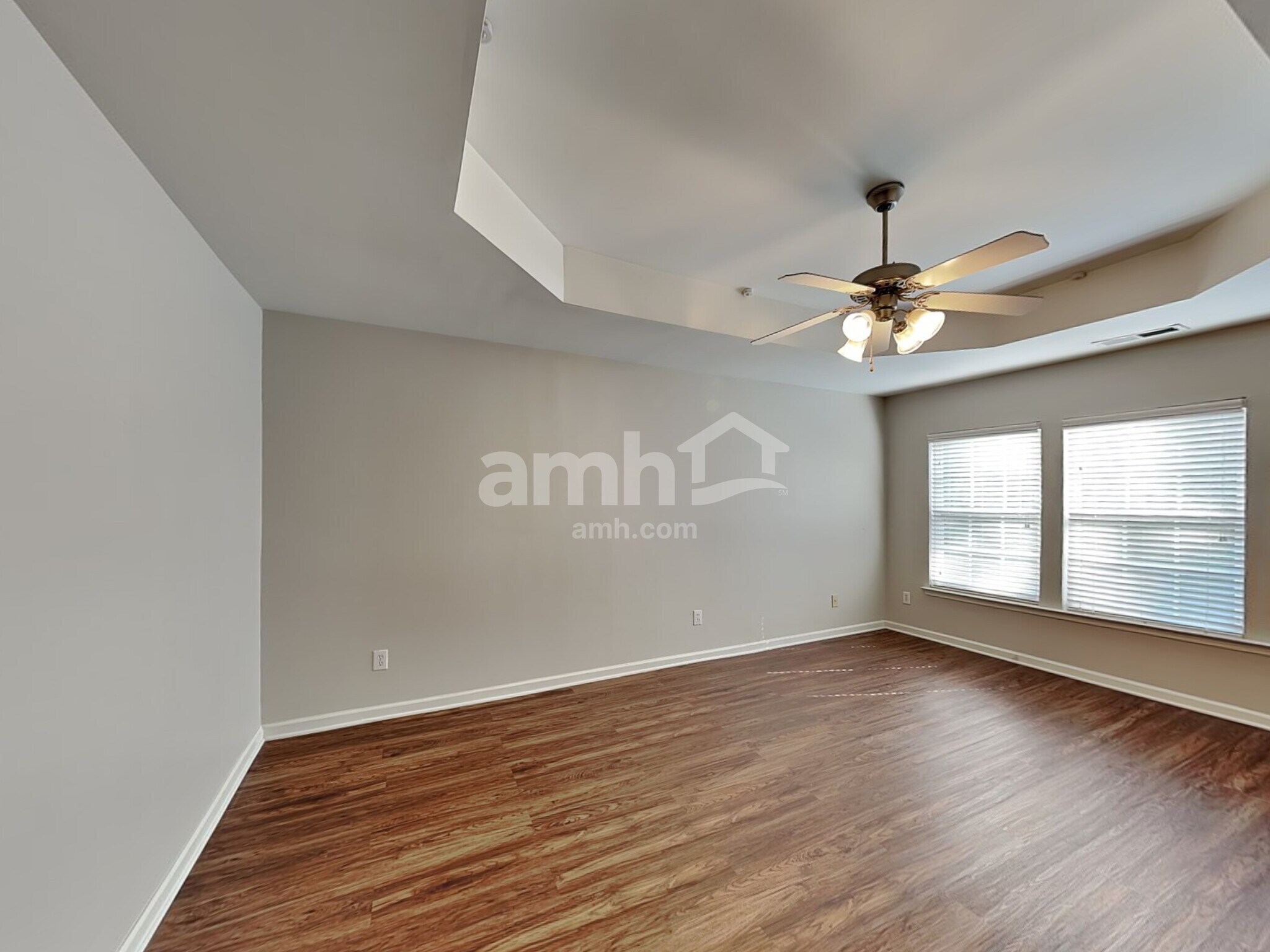 Building Photo - 3324 Glamorgan Ct