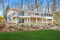 Building Photo - 17 Nutmeg Dr