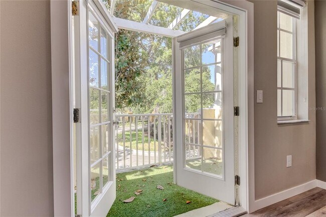 Building Photo - 14141 Citrus Crest Cir