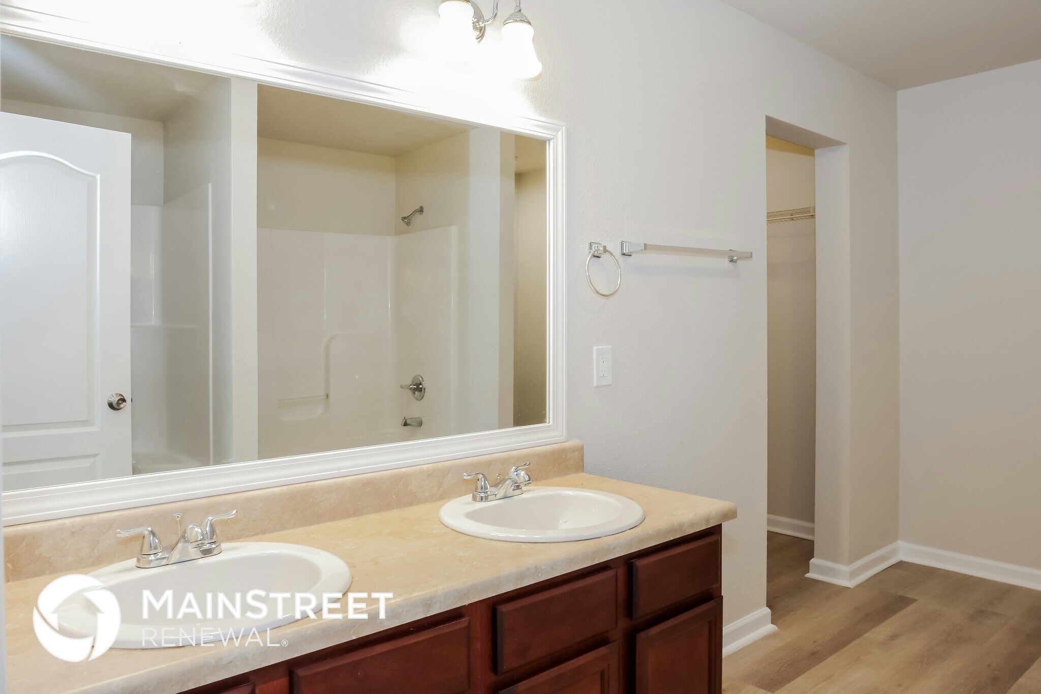 Building Photo - 29932 Brentshire Dr