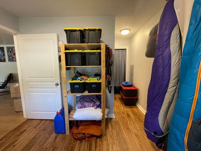 Building Photo - Charming S. Tabor 2 Bed + Bonus Room, 2 Ba...