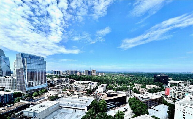 Building Photo - 3338 Peachtree Rd NE