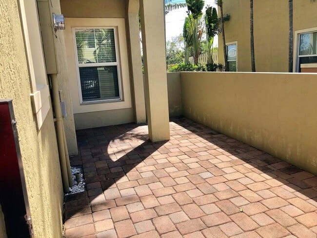 Building Photo - 298 Lake Monterey Cir