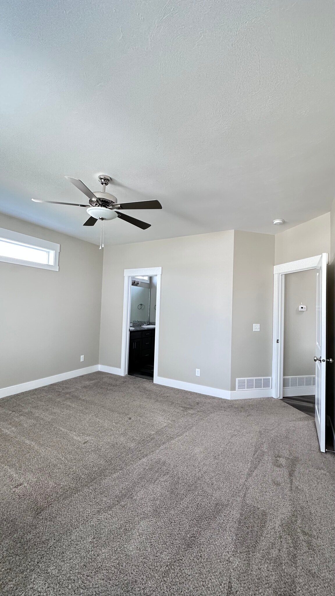 Building Photo - 2830 Blackwood