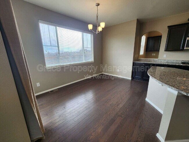 Building Photo - 17022 Lipan St